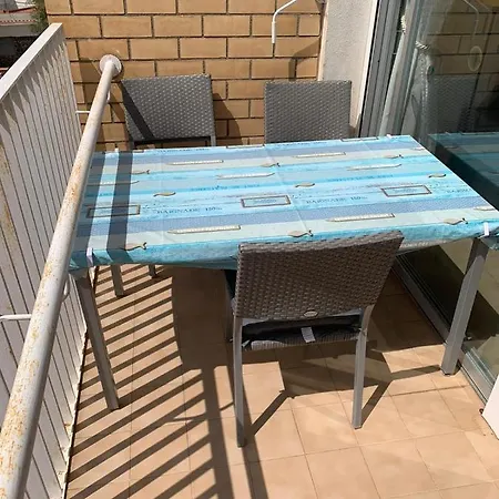 Pour 4 Personnes A 2 Pas De La *