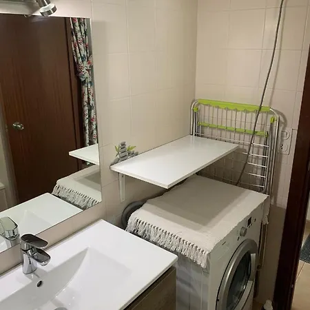 Pour 4 Personnes A 2 Pas De La Apartment Roses