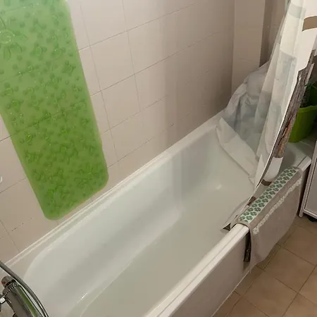 Pour 4 Personnes A 2 Pas De La Apartment